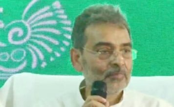 उपेंद्र कुशवाहा का नीतीश कुमार से मोहभंग, JDU से इस्तीफा देकर बनाई नई पार्टी उपेंद्र कुशवाहा