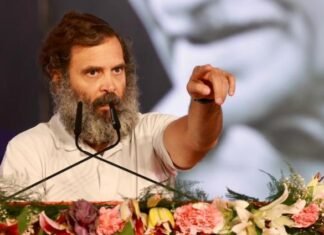 कांग्रेस के महाअधिवेशन में राहुल ने बोला मोदी-अडानी पर हमला, देश का धन एक व्यक्ति के यहां जा रहा राहुल पासपोर्ट केस