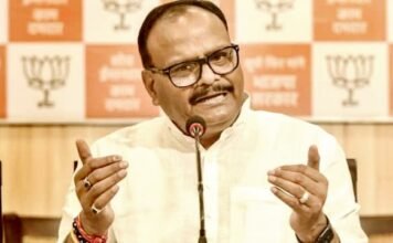 अतीक को उम्रकैद के बाद बोले ब्रजेश पाठक, ‘अभियान चला हमारी सरकार कर रही अपराधियों का सफाया’ अपराधियों का सफाया