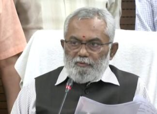 यूपी में निकाय चुनावों कि घोषणा, चार व 11 मई को होगी EVM से वोटिंग, 13 को आएगा फैसला यूपी में निकाय चुनाव