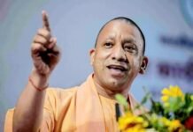 योगी आदित्‍यनाथ