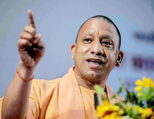 योगी आदित्‍यनाथ