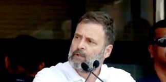 मोहब्बत की दुकानें