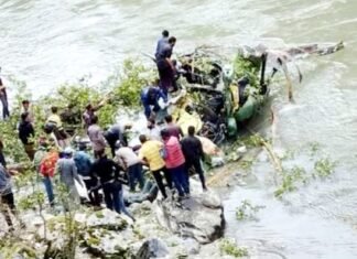 एएलएच ध्रुव हेलीकॉप्टर