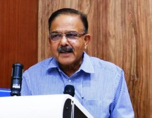 एनकाउंटर पर पूर्व IPS अफसर का बड़ा दावा, सुनियोजित हत्याएं हैं फर्जी मुठभेड़ आमोद कंठ