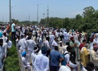 MSP की मांग कर रहे किसानों ने दिल्ली-चंडीगढ़ हाइवे पर शुरू किया लंगर किसानों का प्रदर्शन