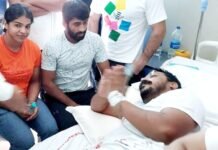 चंद्रशेखर से मिले पहलवान