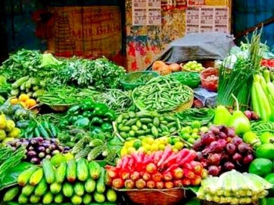 टमाटर-अदरक के बाद अन्य सब्जियों की कीमतों में भी लगी आग, गरीब के साथ मध्यम वर्ग का बिगड़ा बजट सब्जी का बढ़ा दाम