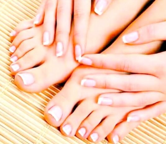 नाखूनों का खास ख्याल