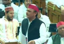 अखिलेश का हमला
