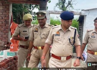 UP: स्वतंत्रता दिवस पर मंदिर परिसर में पति-पत्नी की सिर कूंचकर निर्मम हत्या से सनसनी मथुरा डबल मर्डर