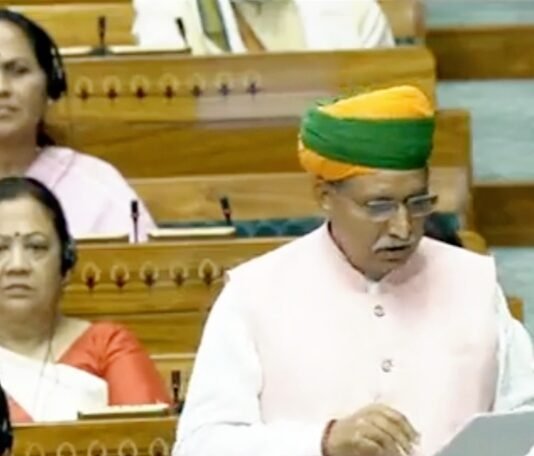 नए संसद में PM मोदी ने किया महिला आरक्षण का ऐलान, ‘नारी शक्ति वंदन अधिनियम’ का दिया नाम नारी शक्ति वंदन अधिनियम