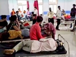 भाजपा कार्यकर्ताओं को महाकुंभ ले जा रही बस खड़े ट्रक से टकराई , 39 घायल खड़े ट्रक से टकराई बस