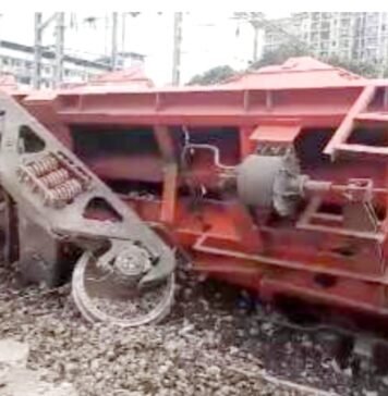 मालगाड़ी पटरी से उतरी