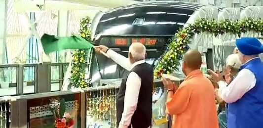 ‘नमो भारत ट्रेन’ को हरी झंडी दिखा बोले PM मोदी, “जिसका शिलान्यास उसका उद्घाटन भी करते हैं हम” नमो भारत ट्रेन