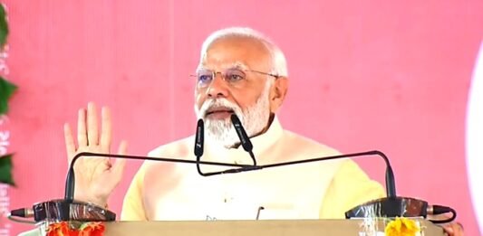MP की जनसभा में प्रधानमंत्री मोदी ने कहा, ‘भाजपा की सरकार बनेगी तो होगा विकास, कांग्रेस पर भी बोला हमला’ एमपी में मोदी