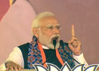 तेलंगाना की रैली में PM मोदी का दावा, ‘KCR करना चाहते थे भाजपा से गठबंधन’