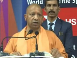 सैयद मोदी इंटरनेशनल बैडमिंटन चैंपियनशिप का शुभारंभ कर CM योगी ने कहा, नए भारत में खेलकूद ने पकड़ी गति सैयद मोदी इंटरनेशनल बैडमिंटन