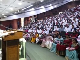 राज्य कार्यकारिणी बैठक में अखिलेश की नसीहत, “गुटबाजी से दूर रहें कार्यकर्ता, वोटर लिस्ट पर दें ध्यान” सपा की राज्य कार्यकारिणी