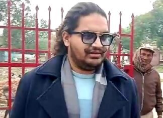 हेट स्पीच मामले में फरार चल रहे मुख्तार अंसारी के बेटे उमर ने कोर्ट में किया सरेंडर, मिली जमानत उमर अंसारी
