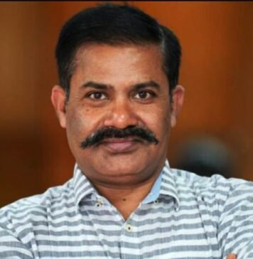 विनोद श्रीवास्‍तव सहायक लेखाधिकारी