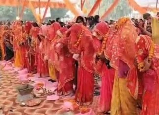 फर्जी शादी कराने वाला ADO निलंबित, अधिकारी सहित आठ दुल्हनों के खिलाफ भी FIR, असीम अरुण के निर्देश पर हुई कार्रवाई फर्जी शादी