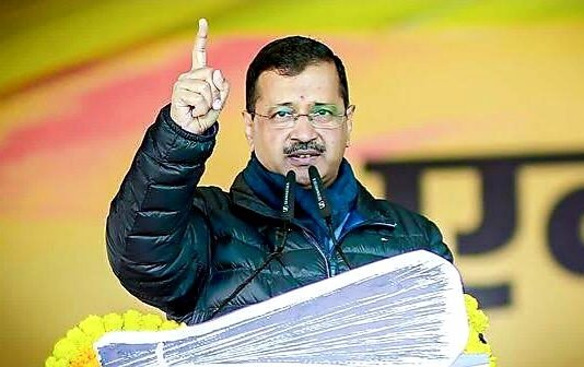 मंच से केजरीवाल का बीजेपी सरकार पर निशाना, “पढ़ा-लिखा हूं, मेरी डिग्री भी असली, देने आता है 24 घंटे मुफ्त बिजली” हरियाणा में केजरीवाल