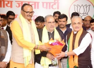 भाजपा में शामिल हो बोले विभाकर शास्त्री, प्रधानमंत्री मोदी के नेतृत्व में “जय जवान, जय किसान” के विजन को ले जाऊंगा आगे विभाकर शास्त्री