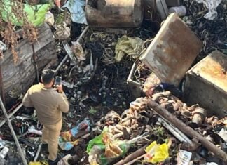 कैंट: कबाड़ छंटनी के दौरान दुकान में ब्लास्ट, युवक की मौत, मचा हड़कंप कबाड़ दुकान में ब्लास्ट