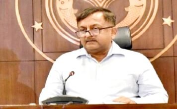 तीसरी बार बढ़ाया गया अवनीश अवस्थी का कार्यकाल