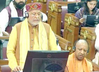 योगी सरकार ने पेश किया सात लाख 36 हजार करोड़ का बजट, जानें इसकी खास बातें यूपी बजट
