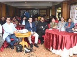 लखनऊ के व्‍यापारी नेता