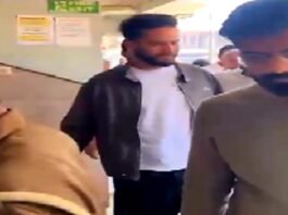 यूट्यूबर एल्विश यादव गिरफ्तार, सांपों के जहर मामले में हुई कार्रवाई एल्विश यादव