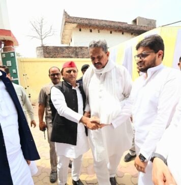 मुख्‍तार अंसारी अखिलेश यादव