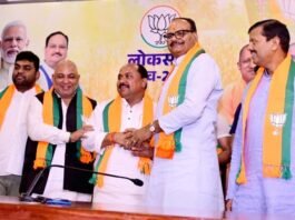 सपा, बसपा के कई नेता भाजपा में शामिल, डिप्टी सीएम ने दिलाई सदस्यता भाजपा में शामिल