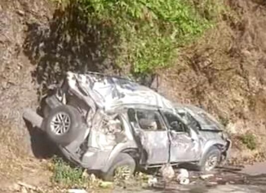 देहरादून-मसूरी मार्ग पर भीषण सड़क हादसा, खाई में गिरी कार, छह लोगों की दर्दनाक मौत