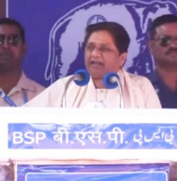 जौनपुर में विरोधियों पर बरसीं मायावती, आरक्षण व चुनावी बॉन्ड को लेकर कांग्रेस-भाजपा को घेरा विरोधियों पर बरसीं मायावती
