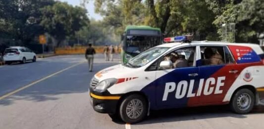 अब राजधानी के बड़े अस्पतालों को मिली बम से उड़ाने की धमकी, मचा हड़कंप बम से उड़ाने की धमकी