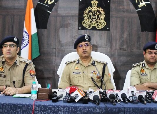 पुलिस कमिश्‍नर अमरेन्‍द्र सेंगर
