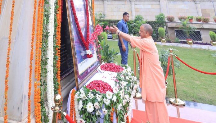 पूर्व प्रधानमंत्री की पुण्यतिथि