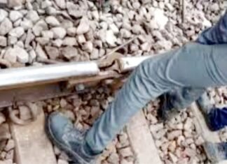 वाराणसी-प्रतापगढ़ रेलखंड पर टूटी रेल पटरी, ग्रामीणों की सजगता से टला बड़ा रेल हादसा रेल पटरी टूटी