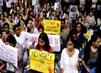 डॉक्टर से रेप व हत्या पर मायावती ने कहा, संवेदनशील व्यवस्था बनाने के साथ ही दोषियों पर सख्त कार्रवाई जरूरी डॉक्टर के साथ दुष्कर्म-हत्या