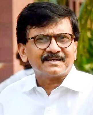संजय राउत का पीएम मोदी को चैलेंज, बिना टेलीप्रॉम्प्टर के पूरा वंदे मातरम् गाने दिखाए संजय राउत