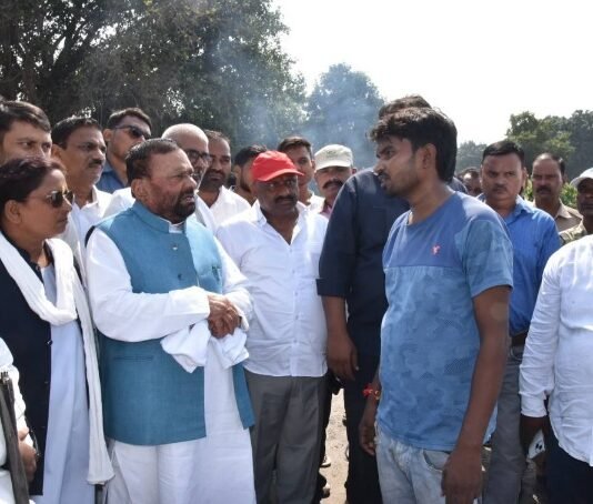 अमेठी शिक्षक हत्याकांड पर स्वामी प्रसाद मौर्य ने कहा, कड़ी कार्रवाई होती तो न होता पूरे परिवार का सफाया अमेठी शिक्षक परिवार हत्याकांड