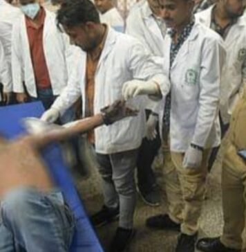 विधानसभा के सामने खुद को आग लगाने वाले युवक की हुई मौत, पुलिस पर लगाया था गंभीर आरोप विधानसभा के सामने आत्मदाह