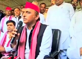 तेज प्रताप के नामांकन के बाद अखिलेश का योगी सरकार पर निशाना, बहराइच में भाजपा ने जानबूझकर कराया था दंगा अखिलेश यादव