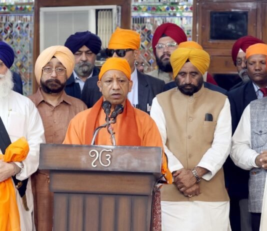 योगी आदित्‍यनाथ