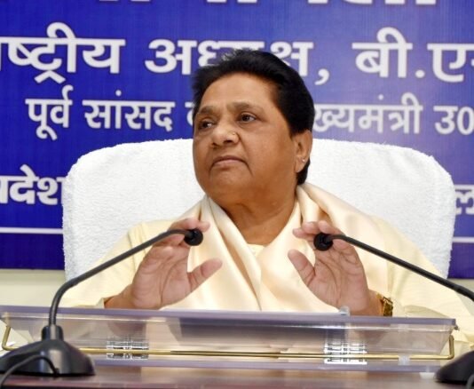 खेमका हत्याकांड व वोटर लिस्ट पुनरीक्षण पर मायावती ने पूछा, किसके स्वार्थ के पूर्ति को किया जा रहा ये सब मायावती