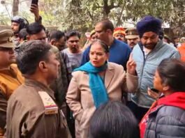 लखनऊ में नगर निगम की टीम पर हमला, मौके पर पहुंचीं मेयर ने जताई नाराजगी नगर निगम की टीम