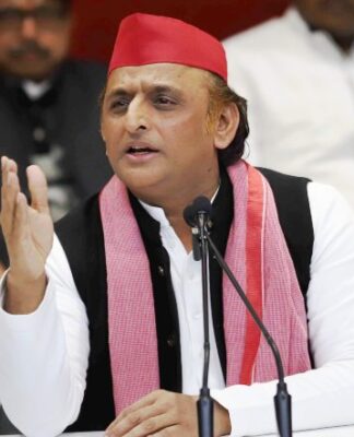 अखिलेश यादव